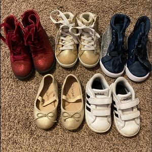 5 pairs toddler girls shoes - size 7